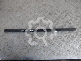 Накладка стекла заднего правого Nissan Almera Classic 2006 - 2013