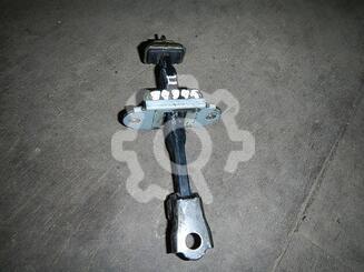 Ограничитель двери Nissan Almera Classic 2006 - 2013