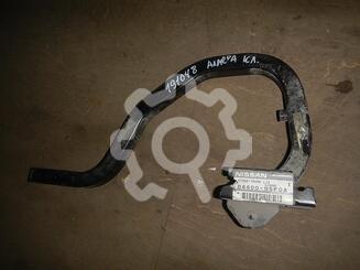 Петля крышки багажника Nissan Almera Classic 2006 - 2013
