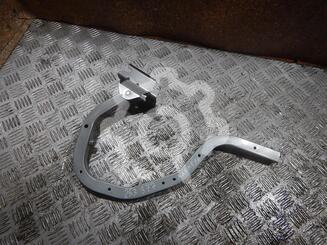 Петля крышки багажника Nissan Almera Classic 2006 - 2013