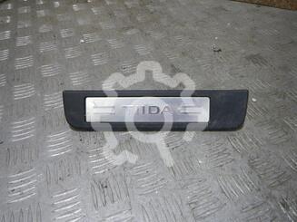 Накладка порога (внутренняя) Nissan Tiida I [C11] 2004 - 2013