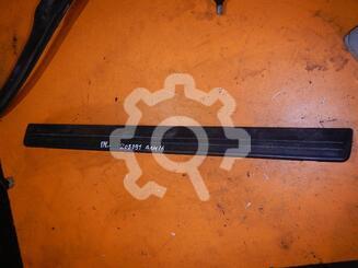Накладка порога (внутренняя) Nissan Almera II [N16] 2000 - 2006
