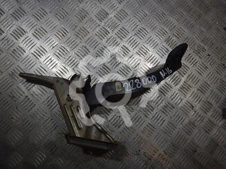 Педаль тормоза Nissan Almera II [N16] 2000 - 2006