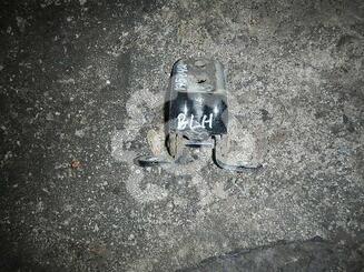 Петля двери Nissan Almera II [N16] 2000 - 2006