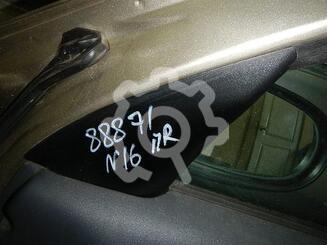 Накладка двери Nissan Almera II [N16] 2000 - 2006