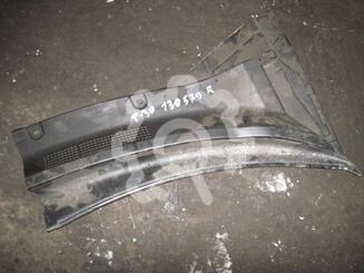 Решетка стеклооч. (планка под лобовое стекло) Nissan X - Trail (T30) 2001 - 2006