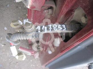 Ограничитель двери Nissan Almera II [N16] 2000 - 2006
