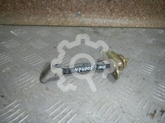 Ограничитель двери Nissan Almera II [N16] 2000 - 2006