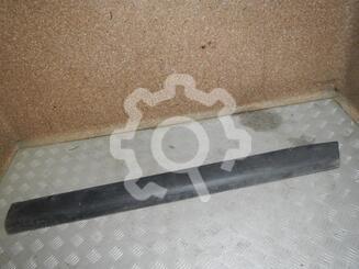 Молдинг двери передней правой Nissan X - Trail (T31) c 2007 г.