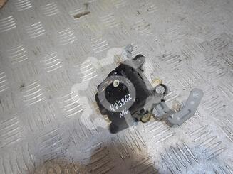 Моторчик заслонки отопителя Nissan Almera II [N16] 2000 - 2006