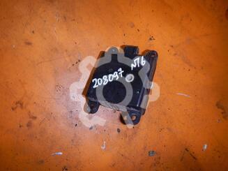 Моторчик заслонки отопителя Nissan Almera II [N16] 2000 - 2006
