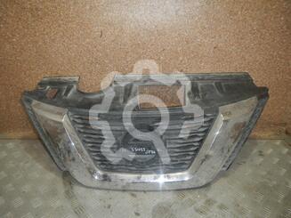 Решетка радиатора Nissan X - Trail (T32) c 2014 г.