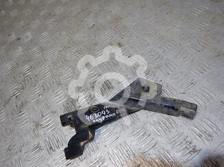 Кронштейн форсунки омывателя фары Nissan Murano I [Z50] 2002 - 2008