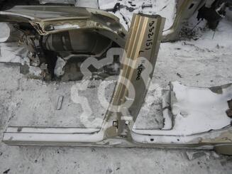 Стойка центральная левая Nissan Murano I [Z50] 2002 - 2008