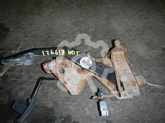 Педаль тормоза Nissan Note I [E11] 2005 - 2013