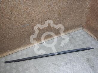 Накладка стекла переднего правого Nissan Note I [E11] 2005 - 2013