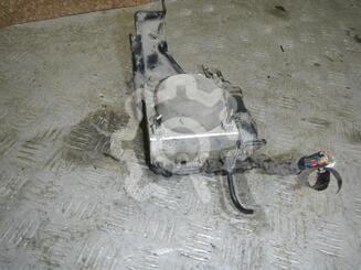 Блок ABS (насос) Nissan Note I [E11] 2005 - 2013