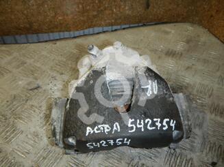 Суппорт передний правый Opel Astra [H] 2004 - 2014