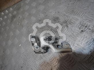 Петля двери передней Peugeot Boxer c 2006 г.
