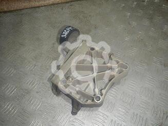 Кронштейн генератора Peugeot 307 2001 - 2008