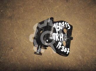 Петля двери передней Peugeot 307 2001 - 2008