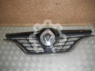 Решетка радиатора Renault Kaptur 2016 - н.в.