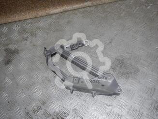 Петля крышки багажника Renault Megane II 2002 - 2009