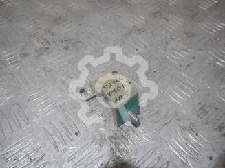 Петля двери багажника Skoda Fabia II 2007 - 2014