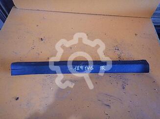 Накладка порога (внутренняя) Toyota Auris (E15) 2006 - 2012