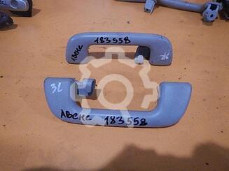 Ручка внутренняя потолочная Toyota Avensis II 2003 - 2008
