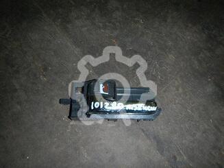 Ручка двери внутренняя левая Toyota Avensis II 2003 - 2008