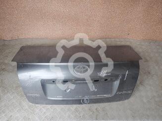 Крышка багажника Toyota Avensis II 2003 - 2008