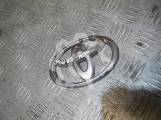 Эмблема Toyota Camry VIII [XV70] 2017 - н.в.