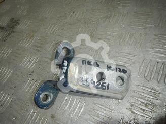 Петля двери Toyota Corolla IX [E120, E130] 2000 - 2007
