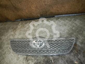 Решетка радиатора Toyota Corolla IX [E120, E130] 2000 - 2007