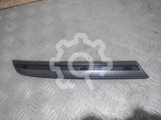 Накладка решетки радиатора Toyota Corolla X [E14, E150] 2006 - 2013