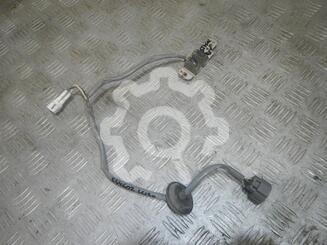 Кнопка открывания багажника Toyota Land Cruiser Prado [150] 2009 - н.в.