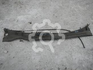 Решетка стеклооч. (планка под лобовое стекло) Toyota Mark 2 VI [X80] 1988 - 1996