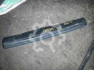 Уплотнитель (наружный) Toyota RAV 4 II [XA20] 2000 - 2006