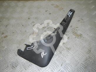 Брызговик передний правый Toyota RAV 4 III [XA30] 2005 - 2014