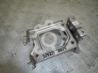Кронштейн (сопут. товар) Toyota RAV 4 III [XA30] 2005 - 2014