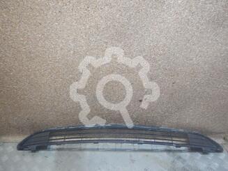 Решетка в бампер Toyota RAV 4 IV [CA40] 2012 - 2019