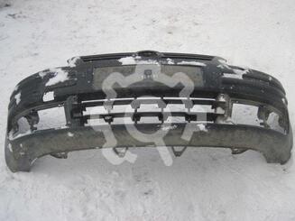Бампер передний Volkswagen Caddy III c 2004 г.