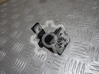 Петля двери задней Volkswagen Touareg I 2002 - 2010