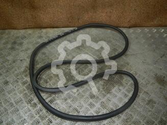 Уплотнитель двери Volkswagen Touareg I 2002 - 2010