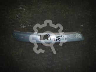 Молдинг бампера переднего Volkswagen Golf V 2003 - 2009