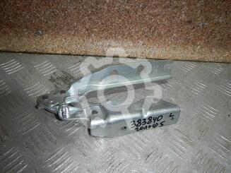 Петля капота Volkswagen Golf V 2003 - 2009