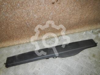 Накладка (кузов внутри) Volkswagen Golf VII 2012 - 2020