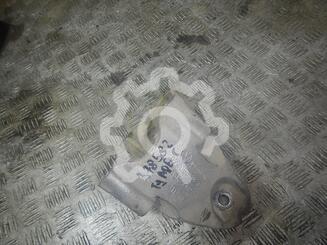 Кронштейн двигателя Volkswagen Touareg I 2002 - 2010