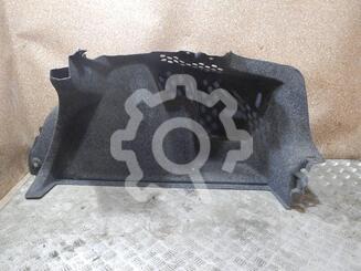 Обшивка багажника Volkswagen Jetta V 2005 - 2011